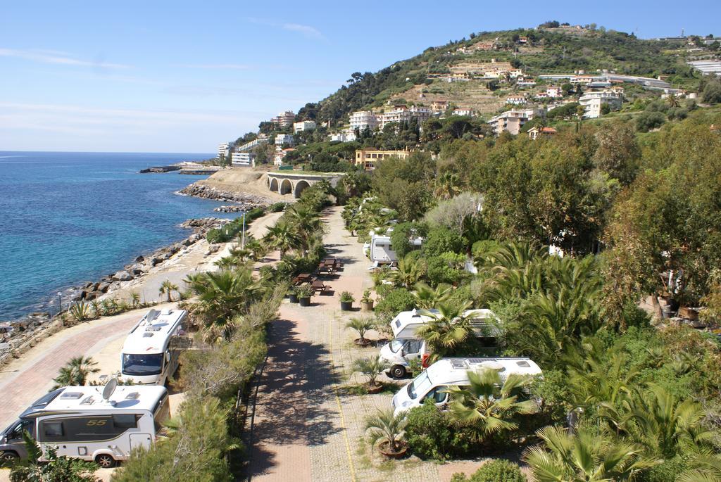 Villaggio Dei Fiori San Remo Exterior foto