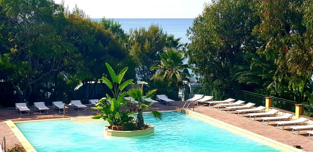 Villaggio Dei Fiori San Remo Exterior foto
